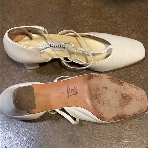 Shoes - Picture 3 of 3